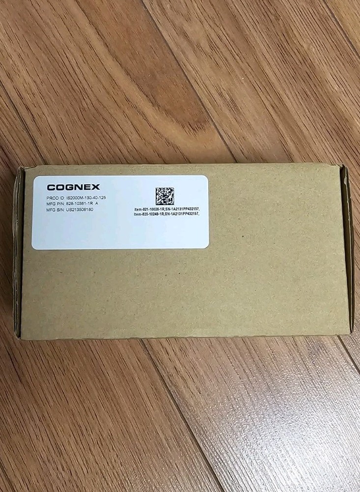 Cognex IS2000M-130-40-125 In-Sight Vision Sensor