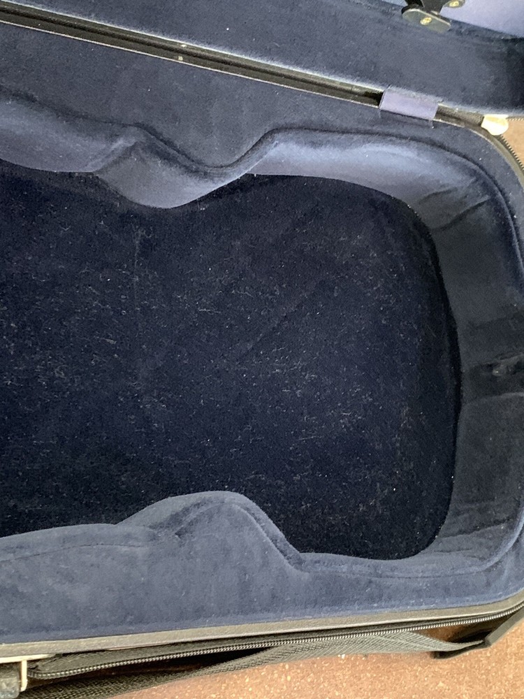 Bobelock Violin Case with Blue Interior-black