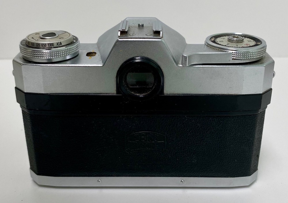 ZEISS IKON Camera