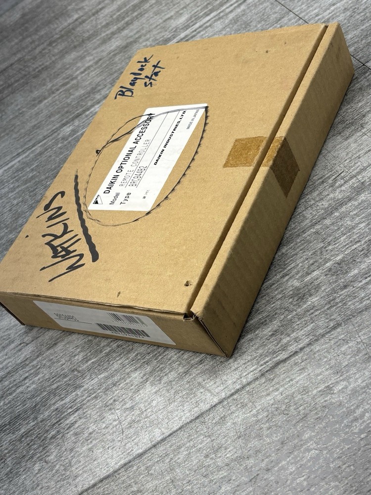 DAIKIN Remote Controller BRC944B2 w/Remote Controller Cable & Hardware Open Box