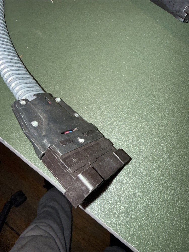 Used FlexConnect Series Pass Through Power Distribution Cable | A871224 - 32"