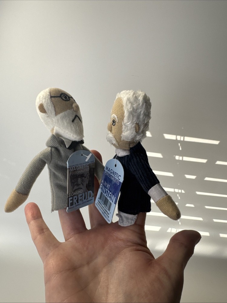 Albert Einstein Sigmund Freud Finger Puppets Unemployed Philosophers Guild NWT