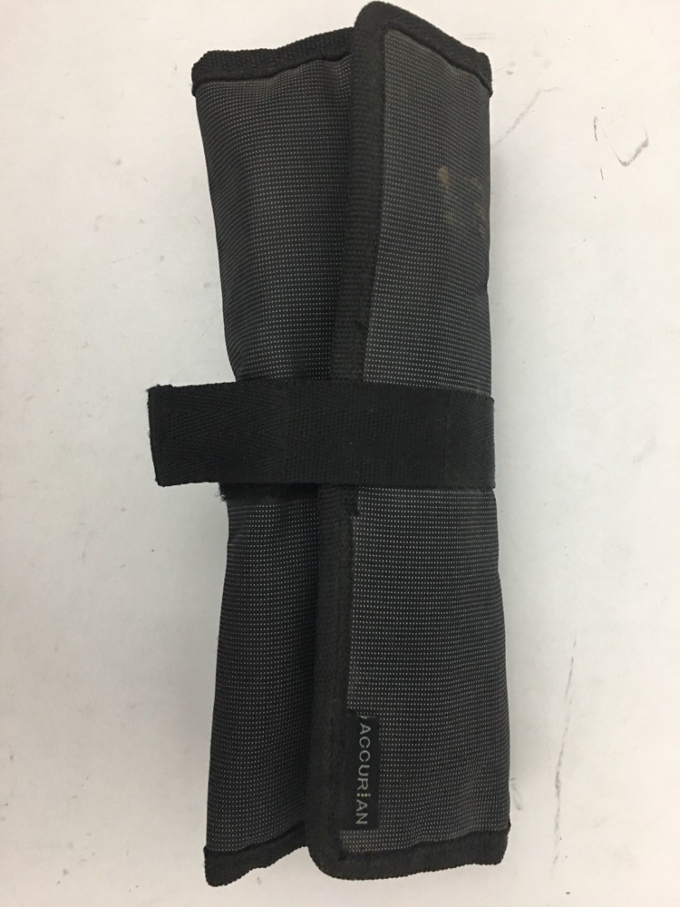 ACCURIAN MP3 VALUE KIT CHARGER