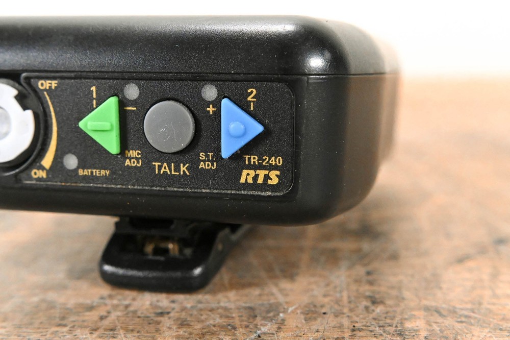 RTS TR-240 2.4 GHz Wireless Intercom Beltpack CG01DEV