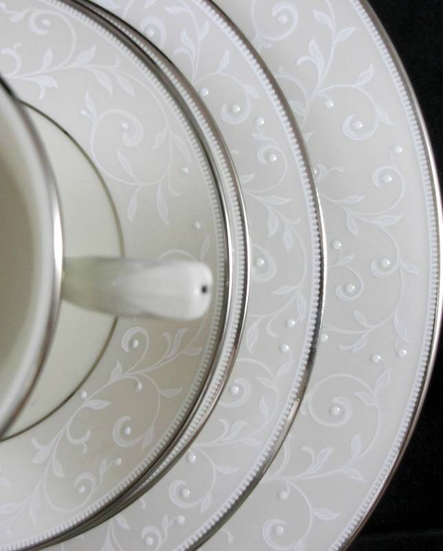 Lenox Pearl Innocence 5 Piece Place Setting
