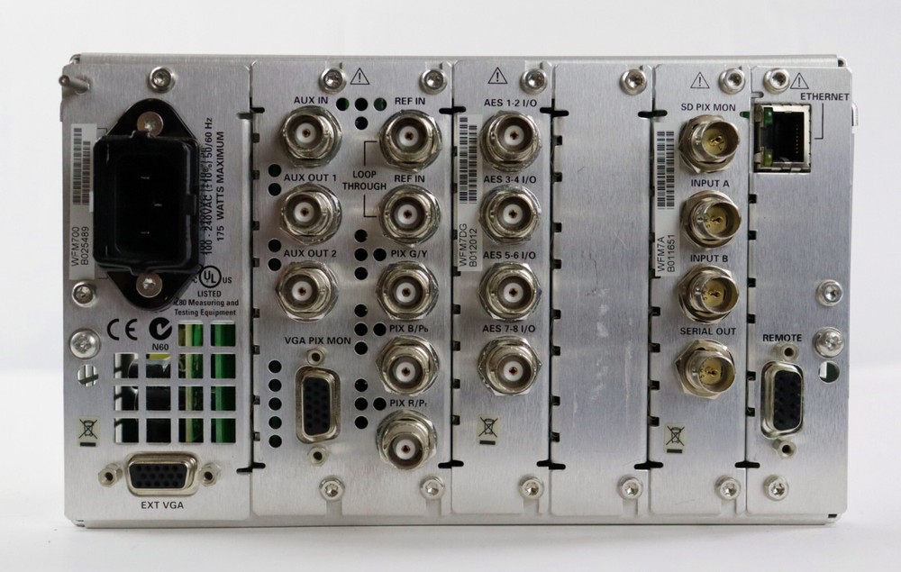 Tektronix WFM700 Multi-format Multi-standard Waveform Monitor WFM700
