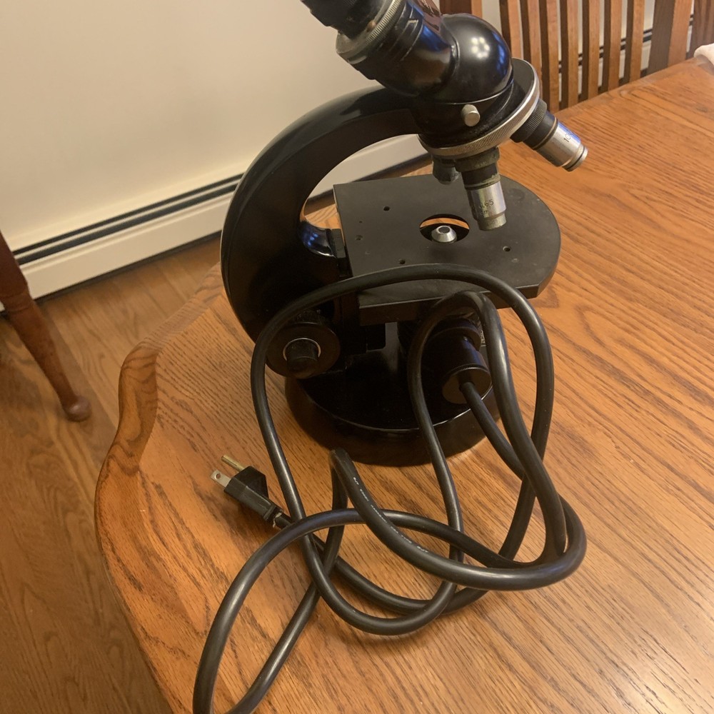 Carl Zeiss - Binocular Microscope with four Objective Lenses