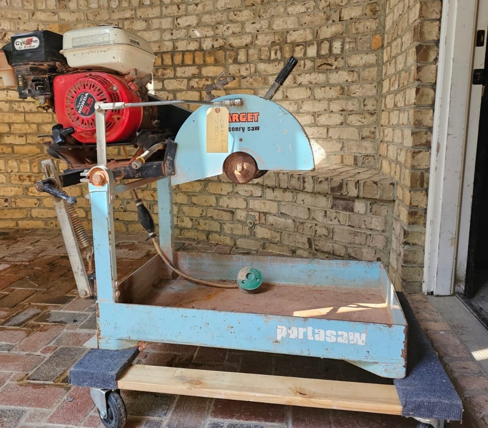 Target Masonry Saw Table-Gas Engine