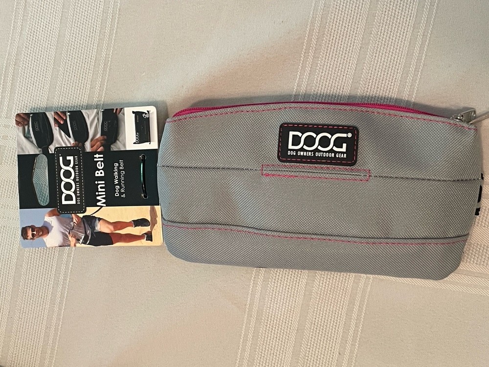 DOOG- Mini Belt Pouch for Dog Walking  - NEW with Tags!