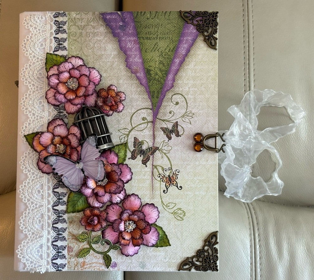 Heartfelt Creations  Using Using Heartfelt Creations Butterfly Collection