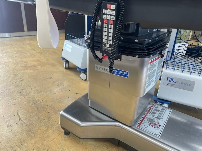 Steris Amsco 3085SP Surgical Table