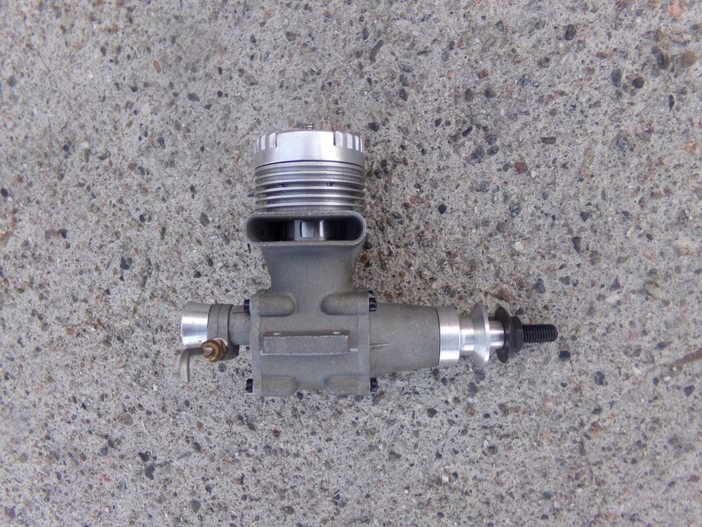 K & B Airplane Engine Model Torpedo 40 Rear Intake Vintage