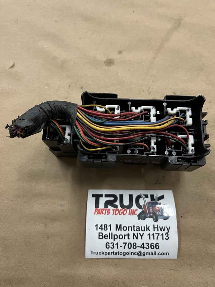 MITSBUSHI FE 140 180 OMRON FUSE PANEL USED