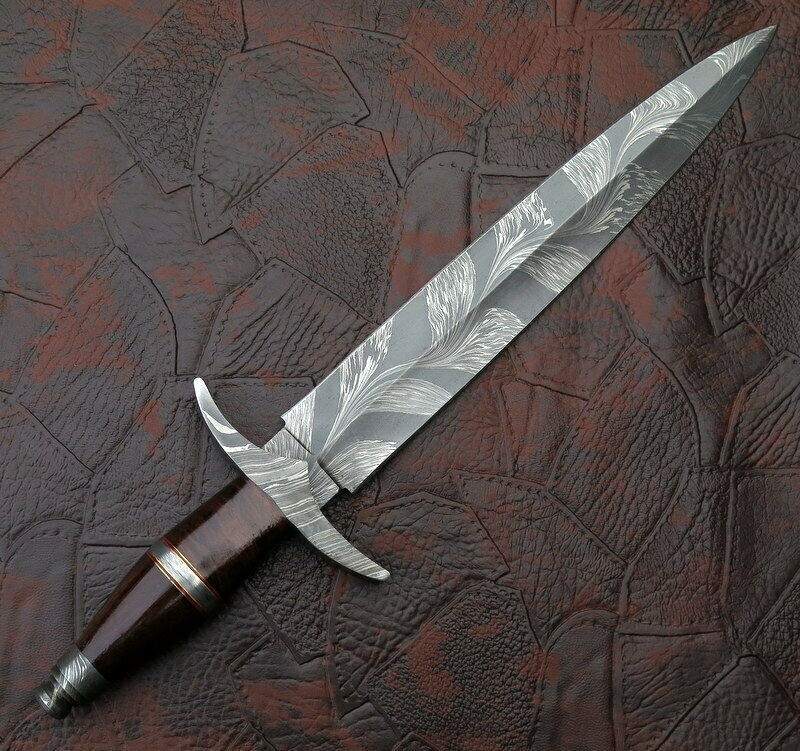 DAMASCUS STEEL HANDE MADE DAGAR KNIFE ......