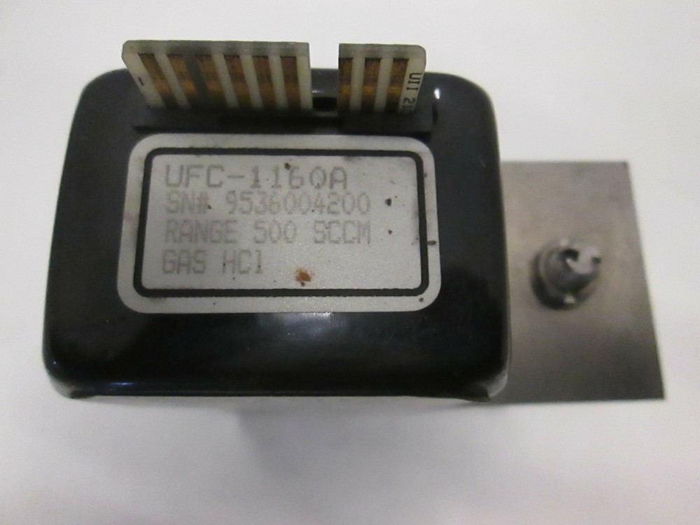 Unit UFC-1160A, Mass Flow Controller, 500 SCCM, HCL, Used