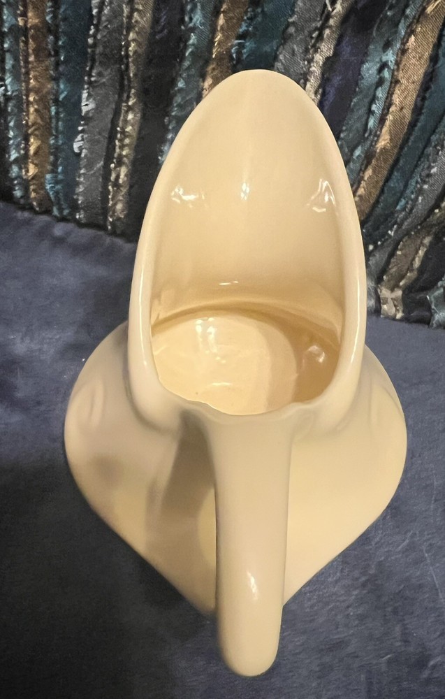 Aladdin Pale Yellow Pearl China Pitcher