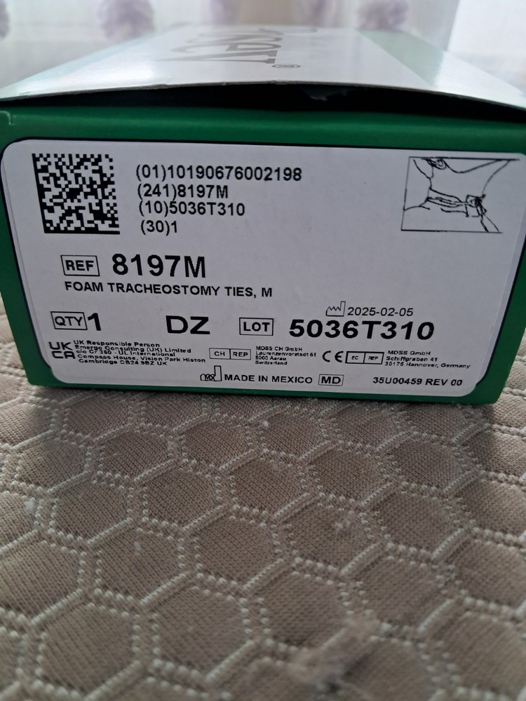 Posey Trach Ties 8197m 12 Count