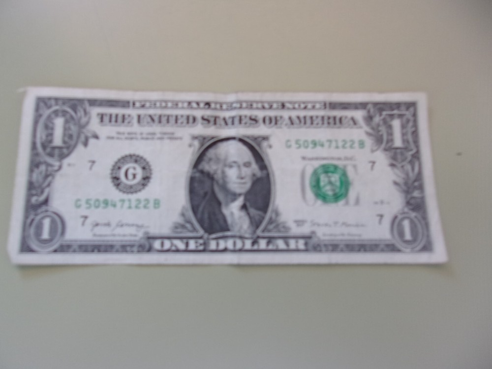 $1 DOLLAR BILL 2007 EXCESS INK ERROR ON SERIAL NUMBER 9