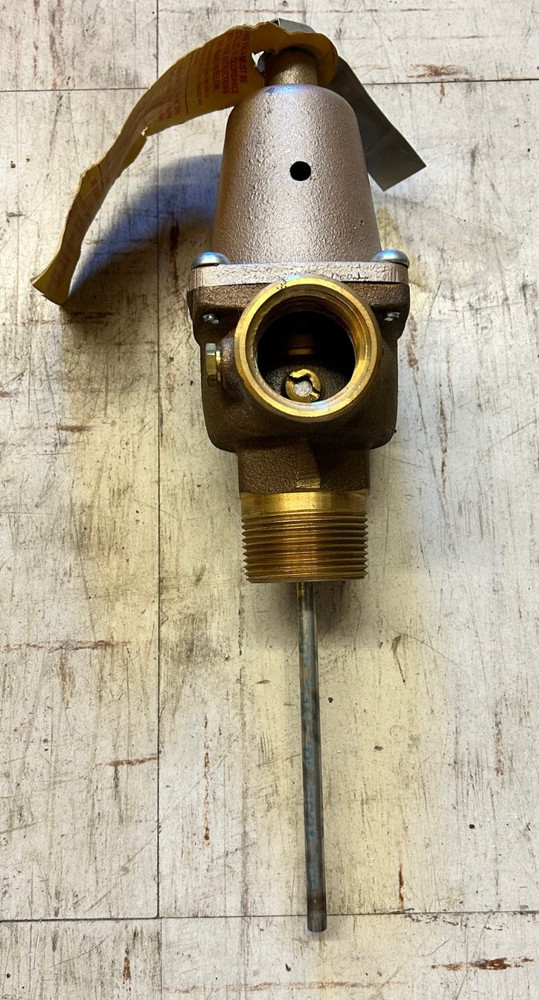 Watts 1 1/4" M2 Relief Valve