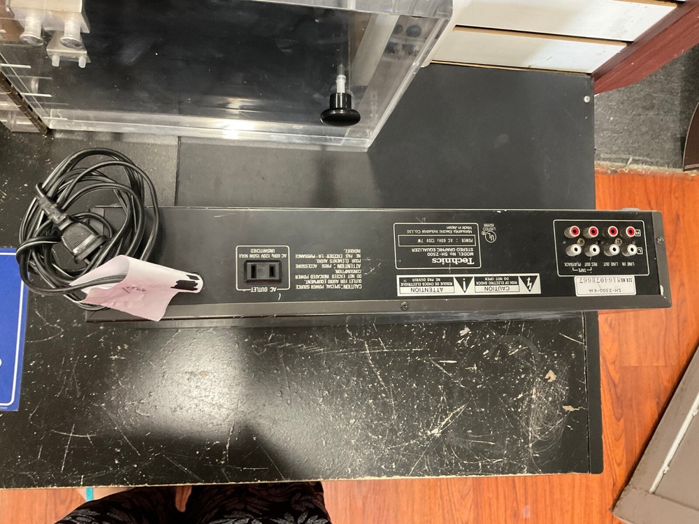 Technics SH-8038 2-Channel Stereo 7 Band Graphic Equalizer, Black