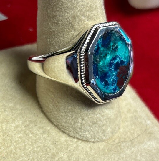 mens sterling silver ring Size 9 Shattuckite