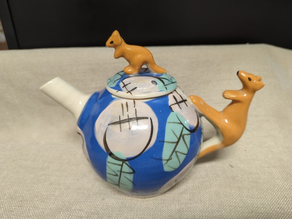 Artisan Teapot w/ Kangaroos - Signed