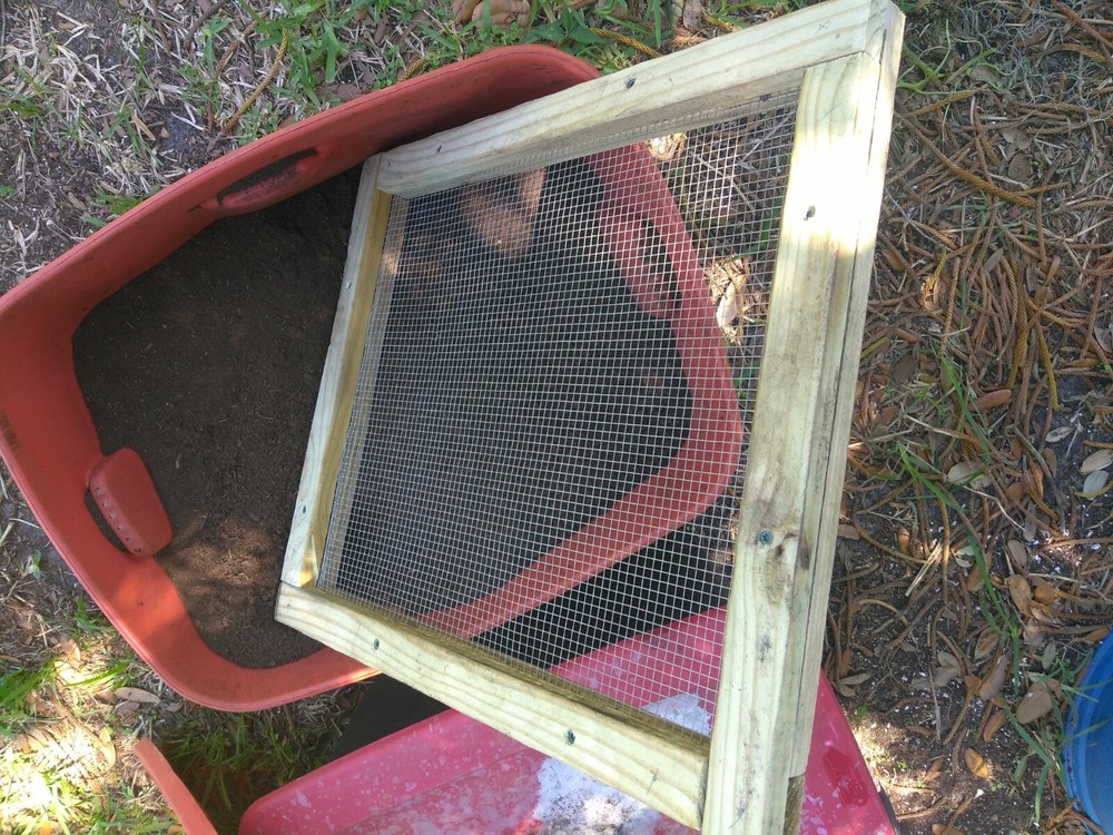 Soil Sifter, 1/4" mesh, pressure treated wood