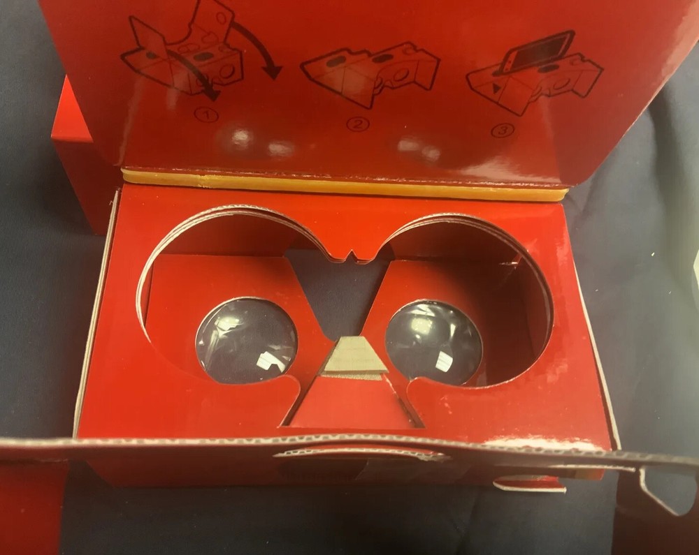 Moosejaw Cardboard Virtual Reality Viewer - Red