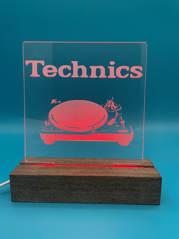 Technics SL-1200M3D Quartz Direct Drive Turntable LED Sign
