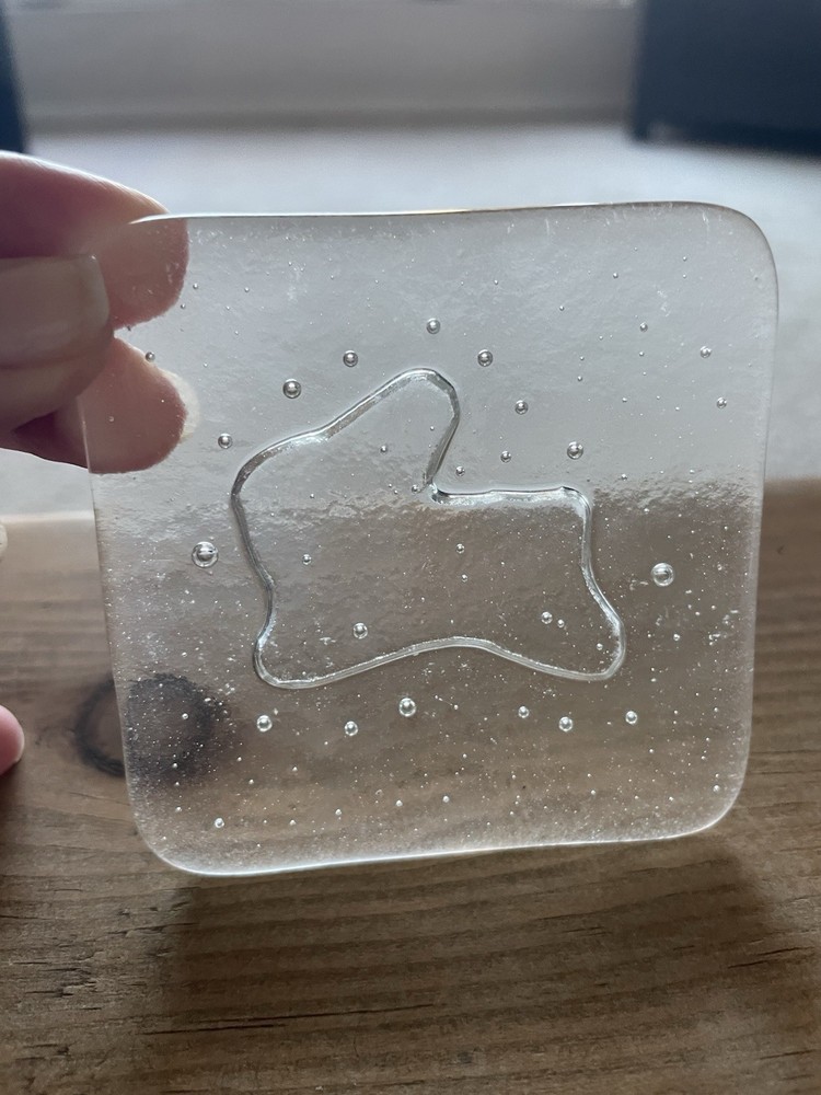 Fused Clear Glass Bunny Tile 3x3