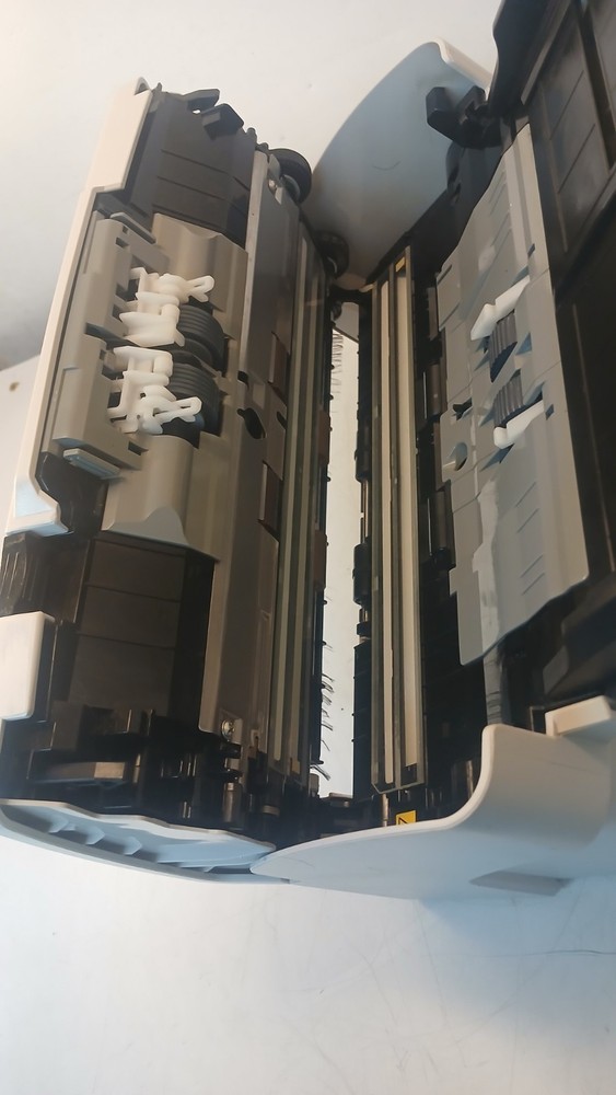 Fujitsu fi-6130 Sheet-Feed Document Scanner *WORKING* *Read*