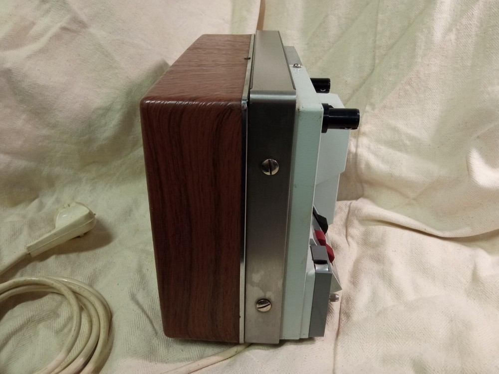 Bell and Howell Autoload 331 Projector