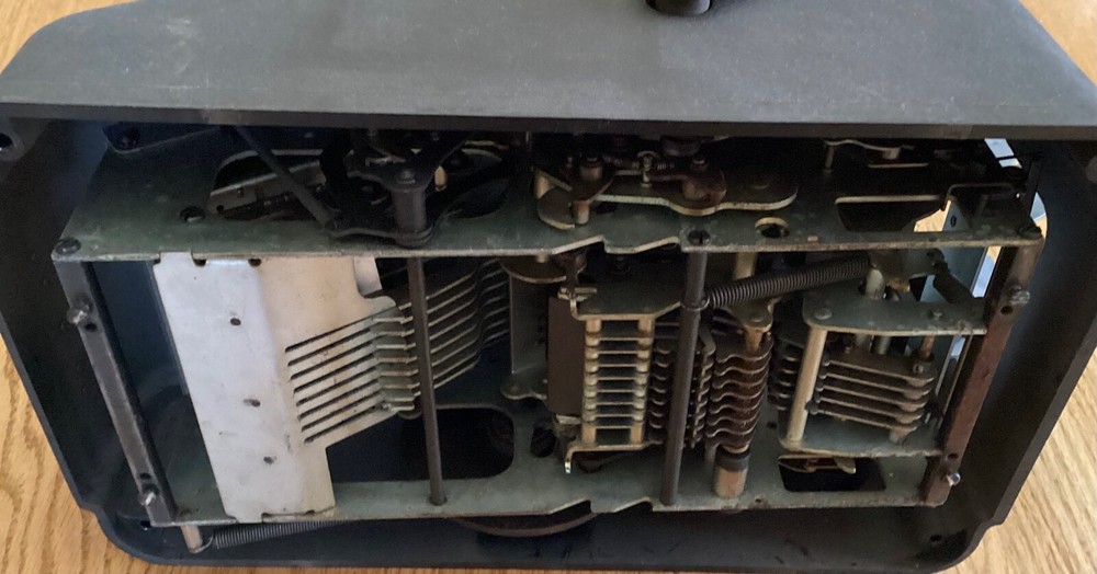 Smith & Corona Hand Crank Adding Machine, Vintage model