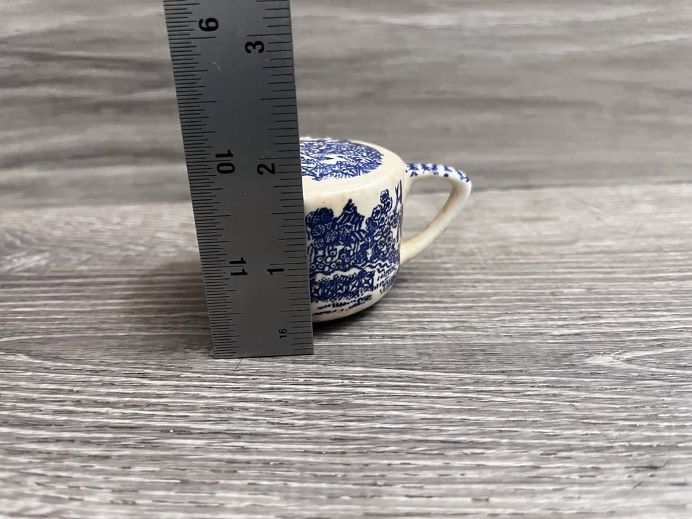 Vintage Blue Willow Pepper Shaker Ceramic Transferware Single w Handle 2.25”