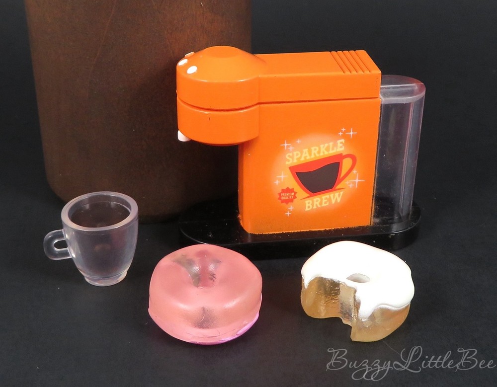 Rainbow High Clementine Sparkle & Shine Coffee Maker Donuts Brew Accessory