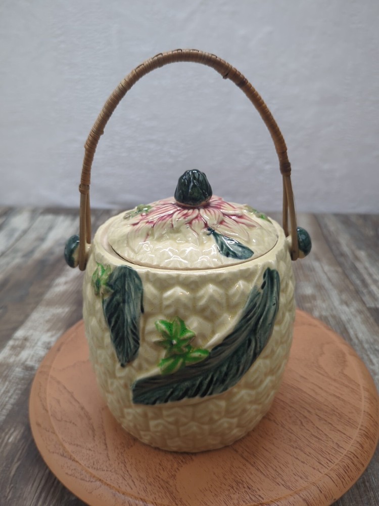 Vintage Ceramic Biscuit Jar Pineapple Pattern Wicker Handle Japanese.Nice 💙💚💛
