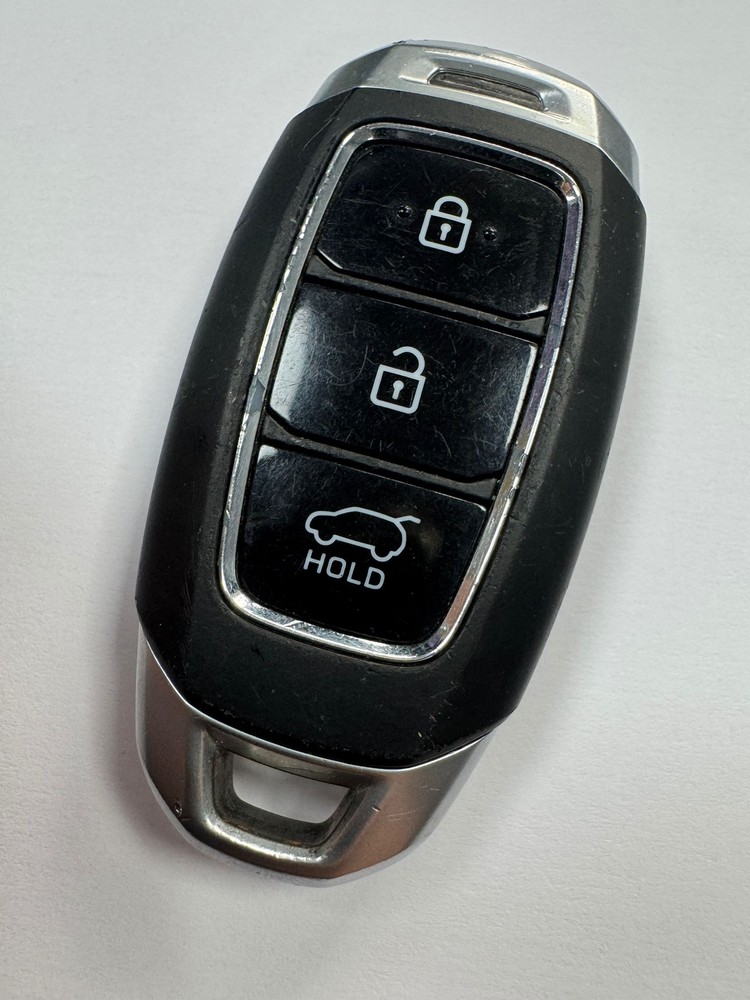 GENUINE HYUNDAI 3 BUTTON REMOTE SMART KEY FOB TESTED & WORKING SYEC3FOB1608 !