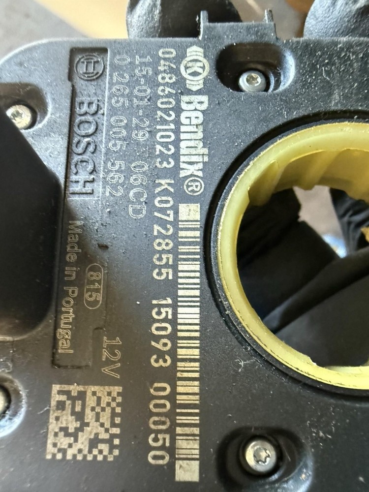 PACCAR STEERING COLUMN Steering Angle Sensor BENDIX 0486021023 K072855