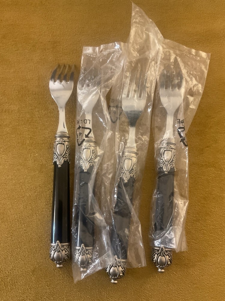 (4) Salad Forks Home Essential RENAISSANCE BLACK