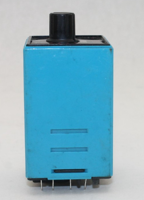 IDEC RTE-B11 Electric Timer