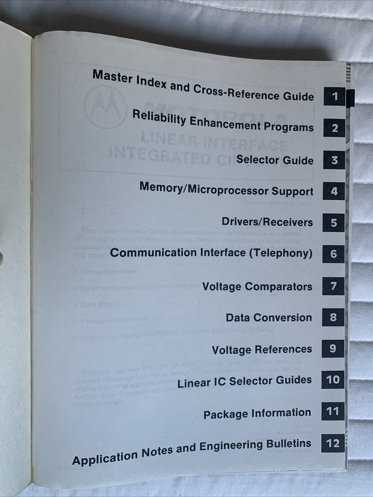 Vintage MOTOROLA Linear Interface Integrated Circuits 1979 Series C