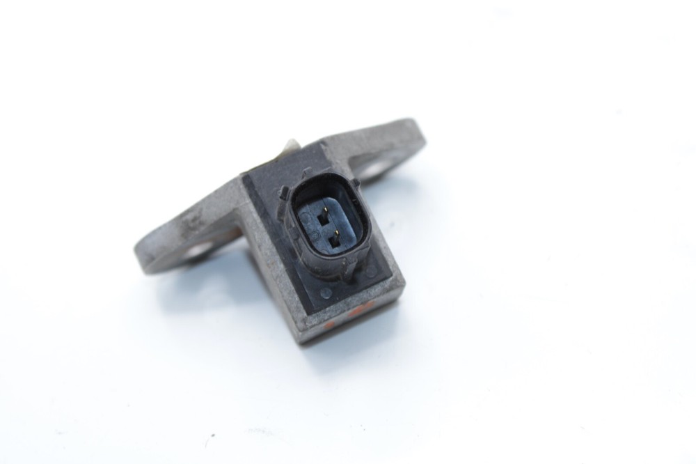 2007-2011 Nissan Altima front sensor front oem e76