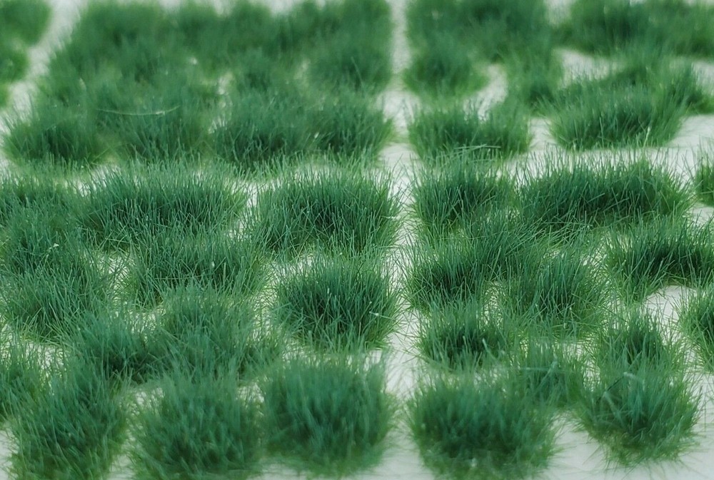 Self Adhesive Static Grass Tufts for Miniature Scenery -Plain Green- 4mm
