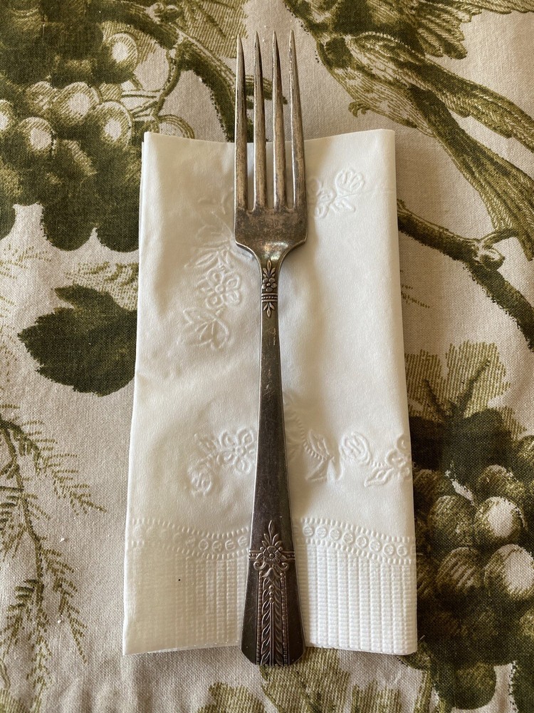 Vintage Vernon Silver Plate 1939 Romford Flatware DINNER FORK 7 1/2” Replacement