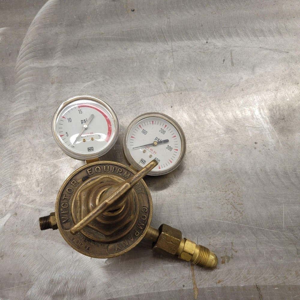 LOT 6, Victor Cutting Torches, Package