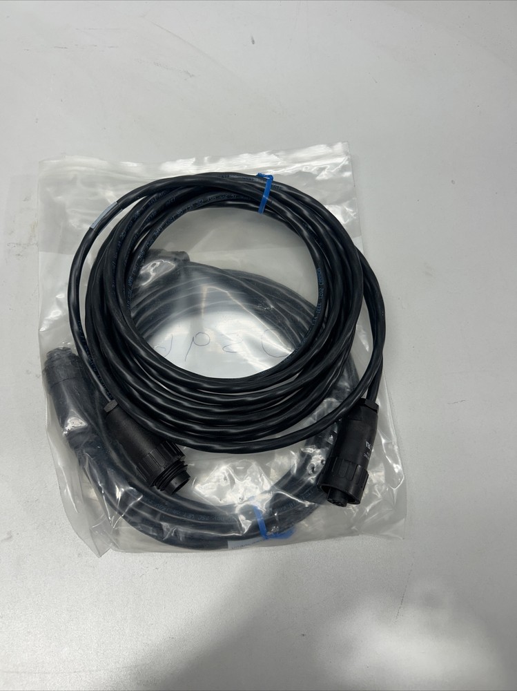 Amphenol 1059606 Rev.A  Cable