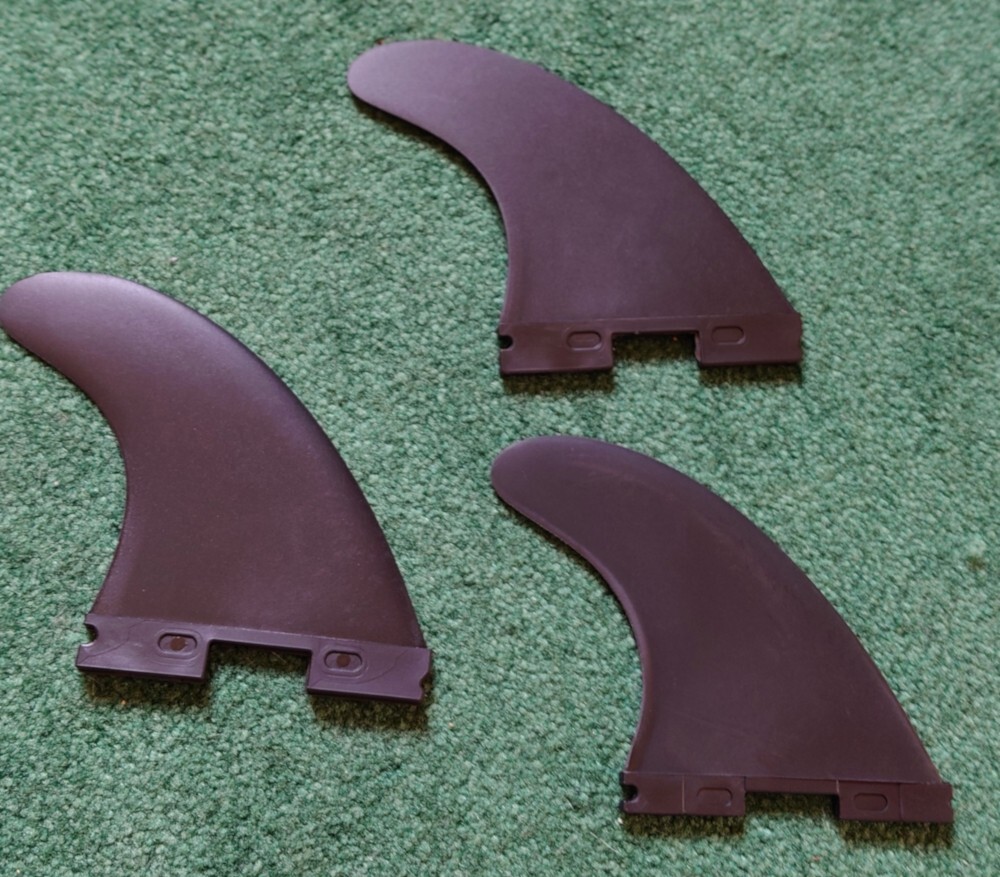 RFC FUTURE TRI MEDUIM SURFBOARD FIN SET - FIN SOLUTIONS