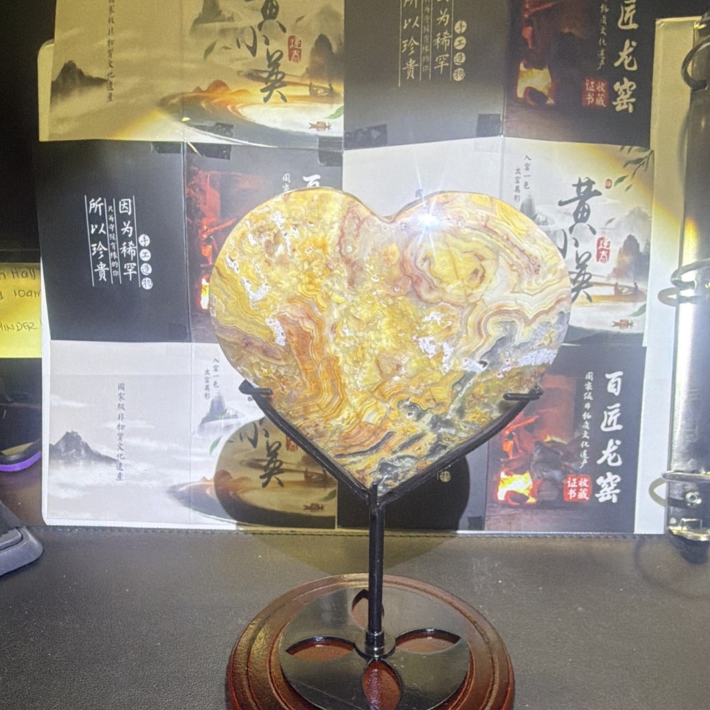 Heart-Shaped Stone Carving with Decorative Stand