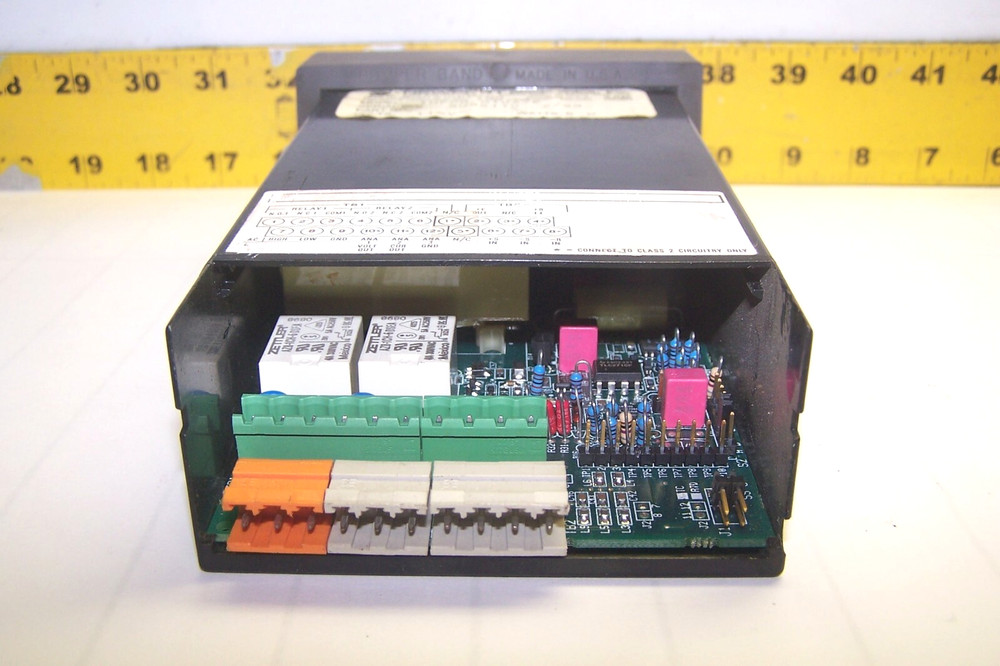 Newport Electronics Process Panel Meter INFCR-010A/E