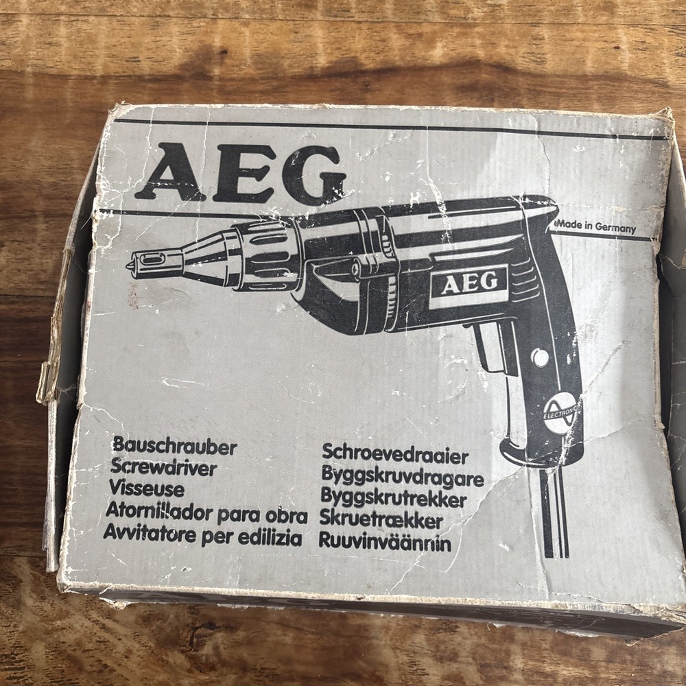AEG Drywall Screwdriver